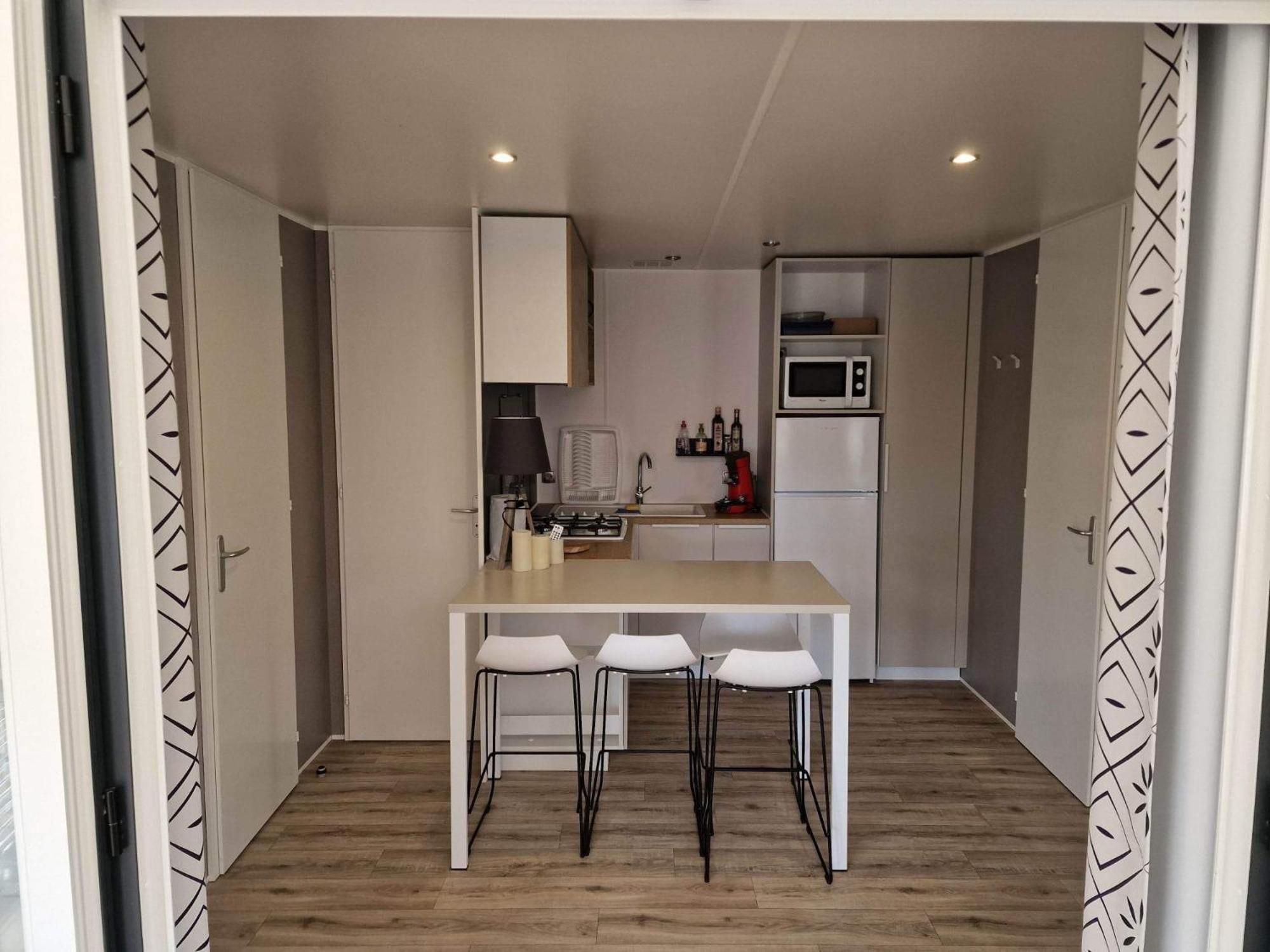 Mobil Home Tout Confort Сент-Илер-де-Рие Екстериор снимка
